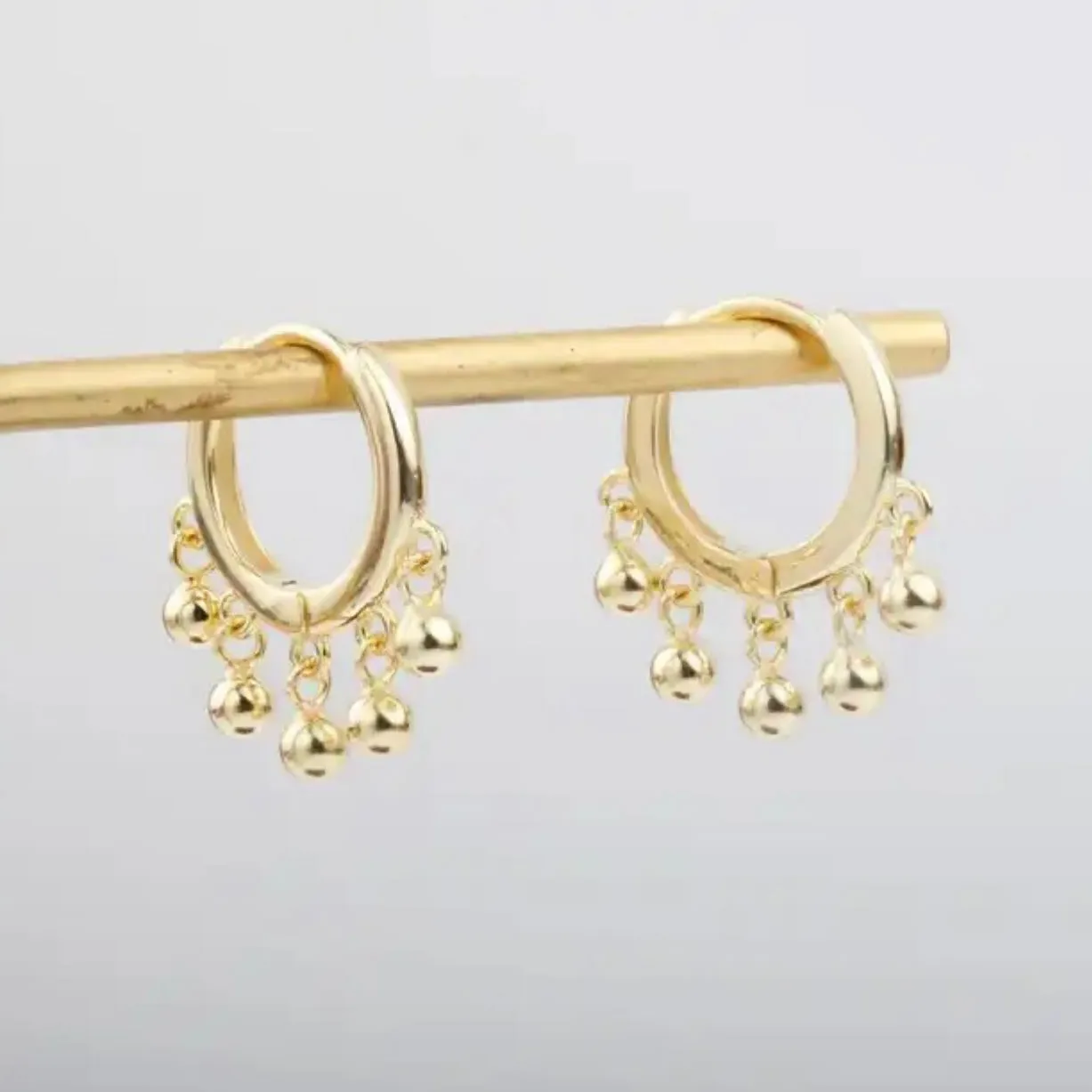 Ball Fall Earrings - Gold