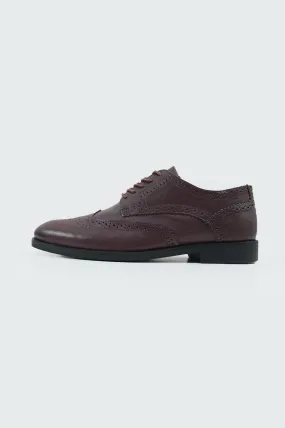 CLASSIC LEATHER BROGUES