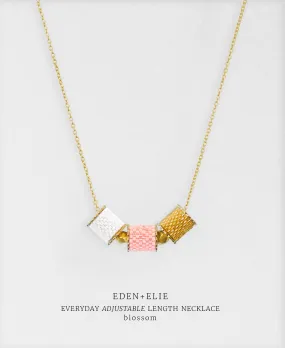 EDEN   ELIE Everyday adjustable length necklace - blossom pink