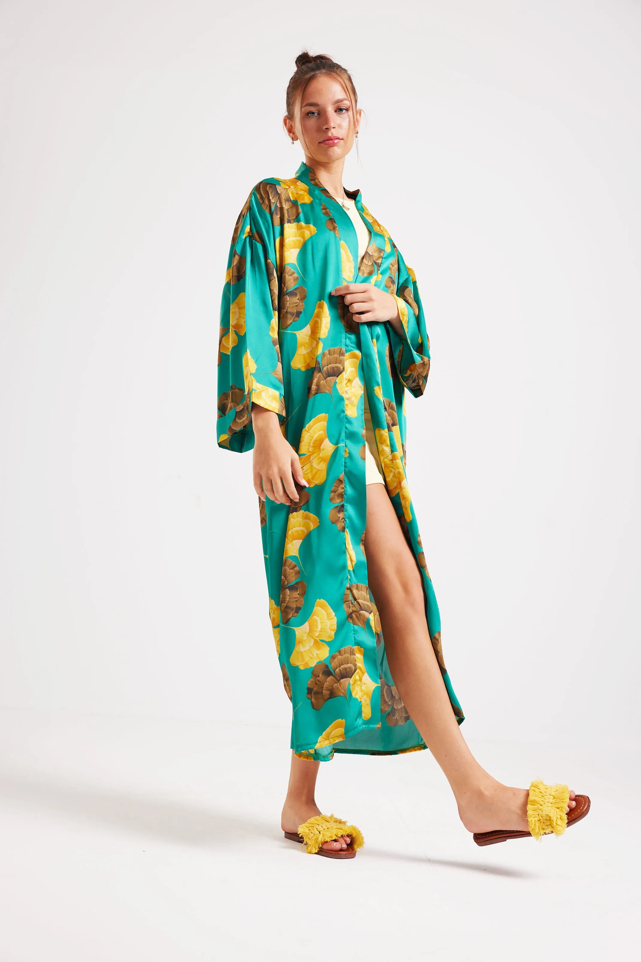 SUMMER DAZE SATIN KIMONO - GREEN