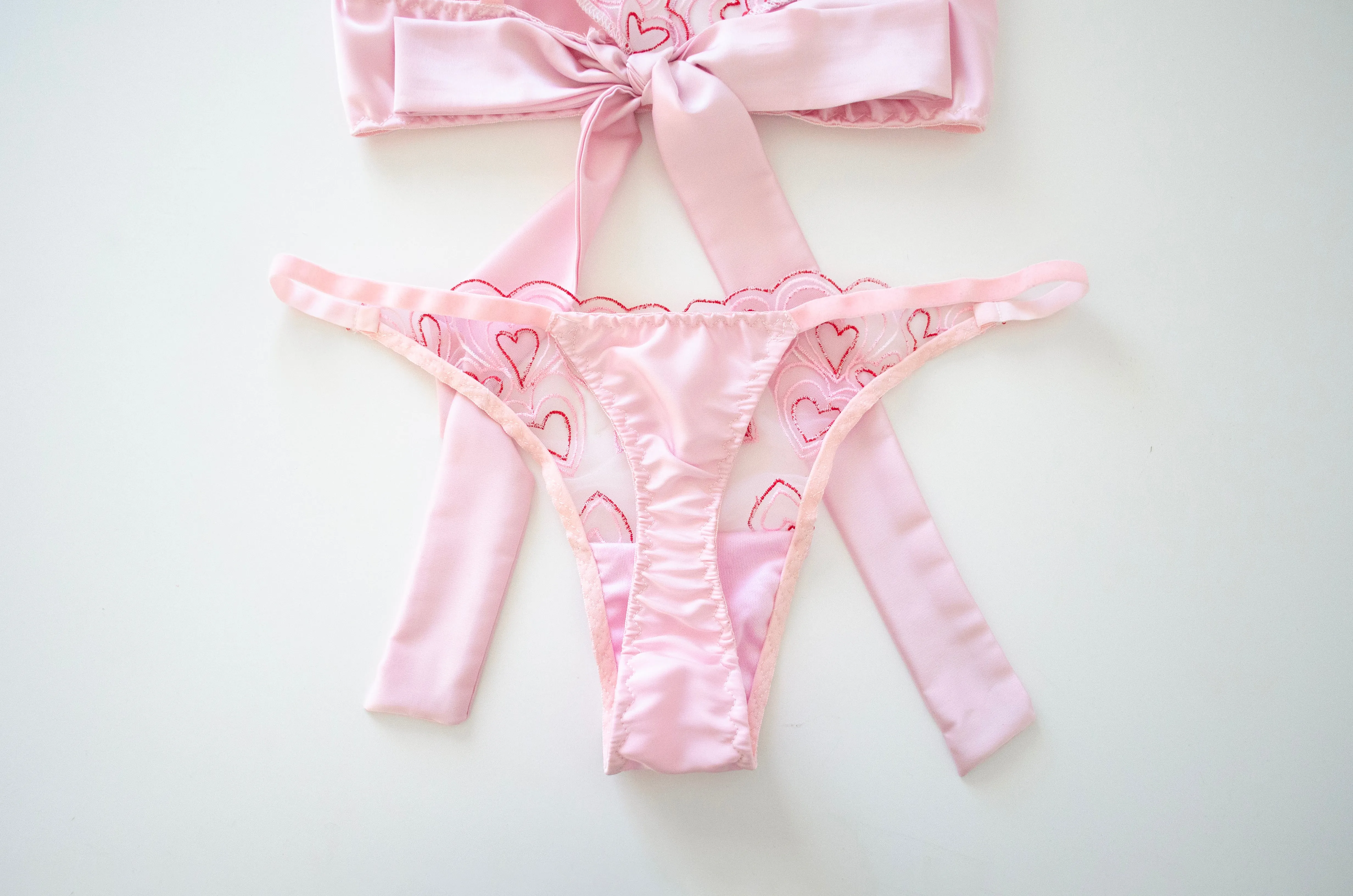 Sweetheart Satin Heart Set